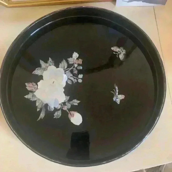 vintage round black lacquer with mother of pearl inlay tray - Picture 2 of 8